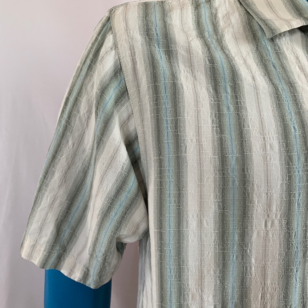 Men's Tommy Bahama Silk Tropical Shirt. Large